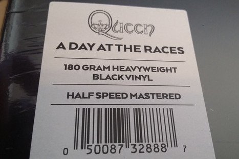 Queen - A Day At The Races (Vinyl)