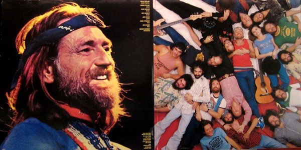 Willie Nelson - Willie And Family Live (Vinyl)